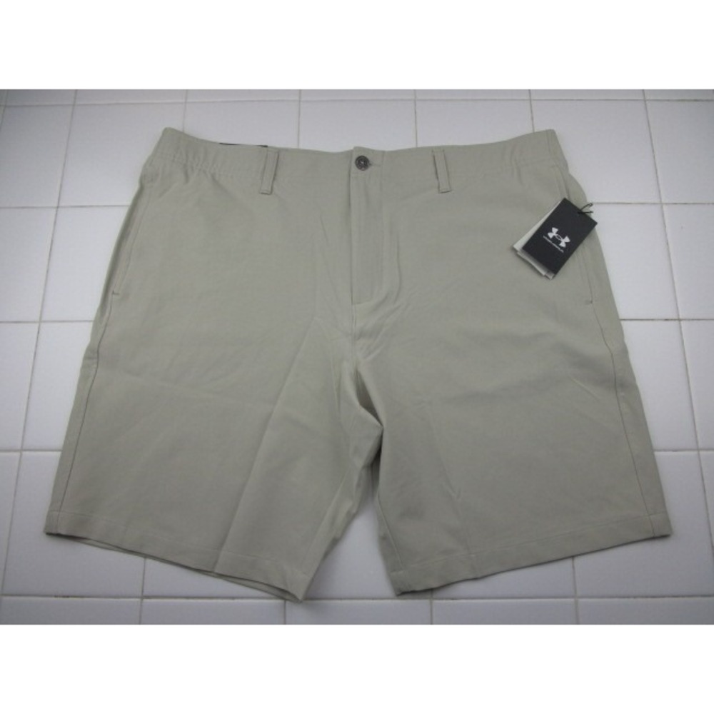 Under Armour Golf Shorts 10" Inseam Tan Biege Activewear Men's Size 40